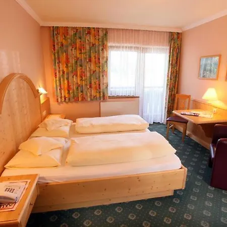 Sport Und Klausen Hotel 4*