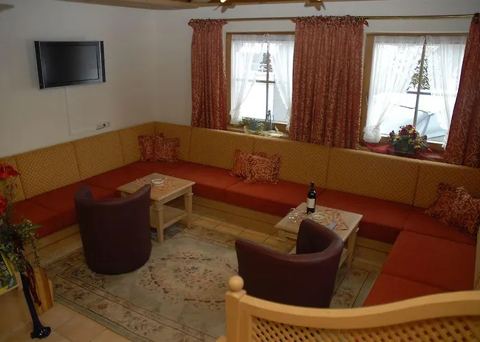 克劳森运动家庭酒店 酒店