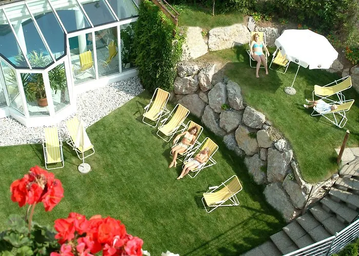 克劳森运动家庭酒店 酒店