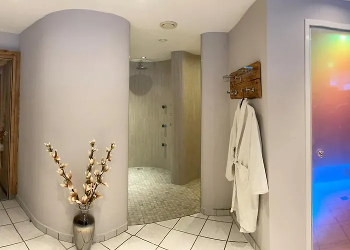 克劳森运动家庭酒店 酒店 4*