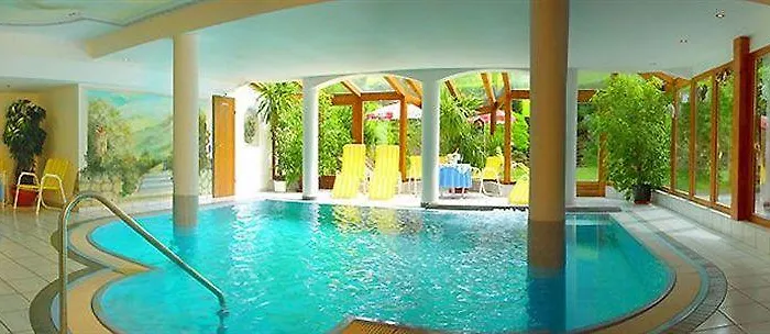 Hotel Sport Und Klausen 4*