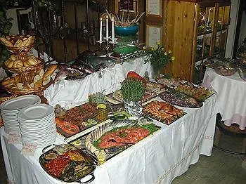 酒店 克劳森运动家庭酒店 4*